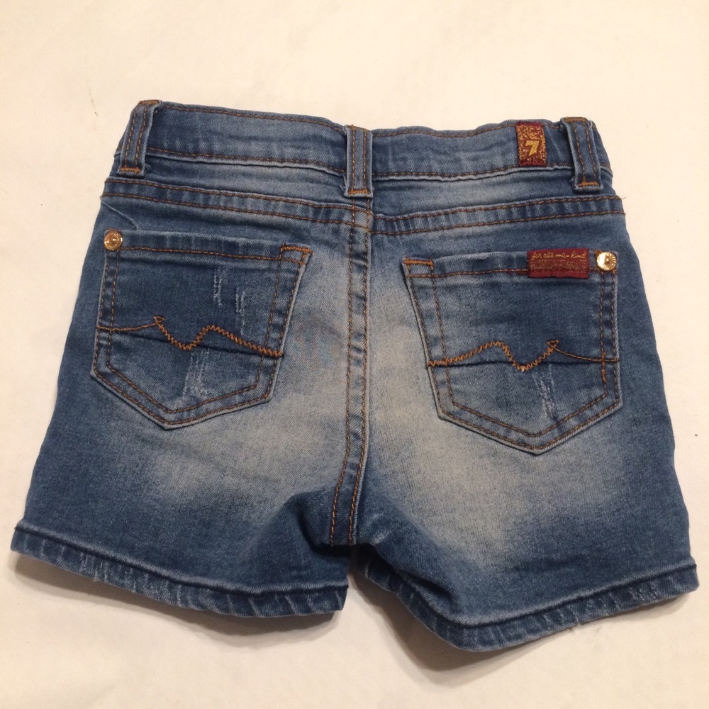 Girl’s 7 For All Mankind Denim Shorts, EUC!  3T